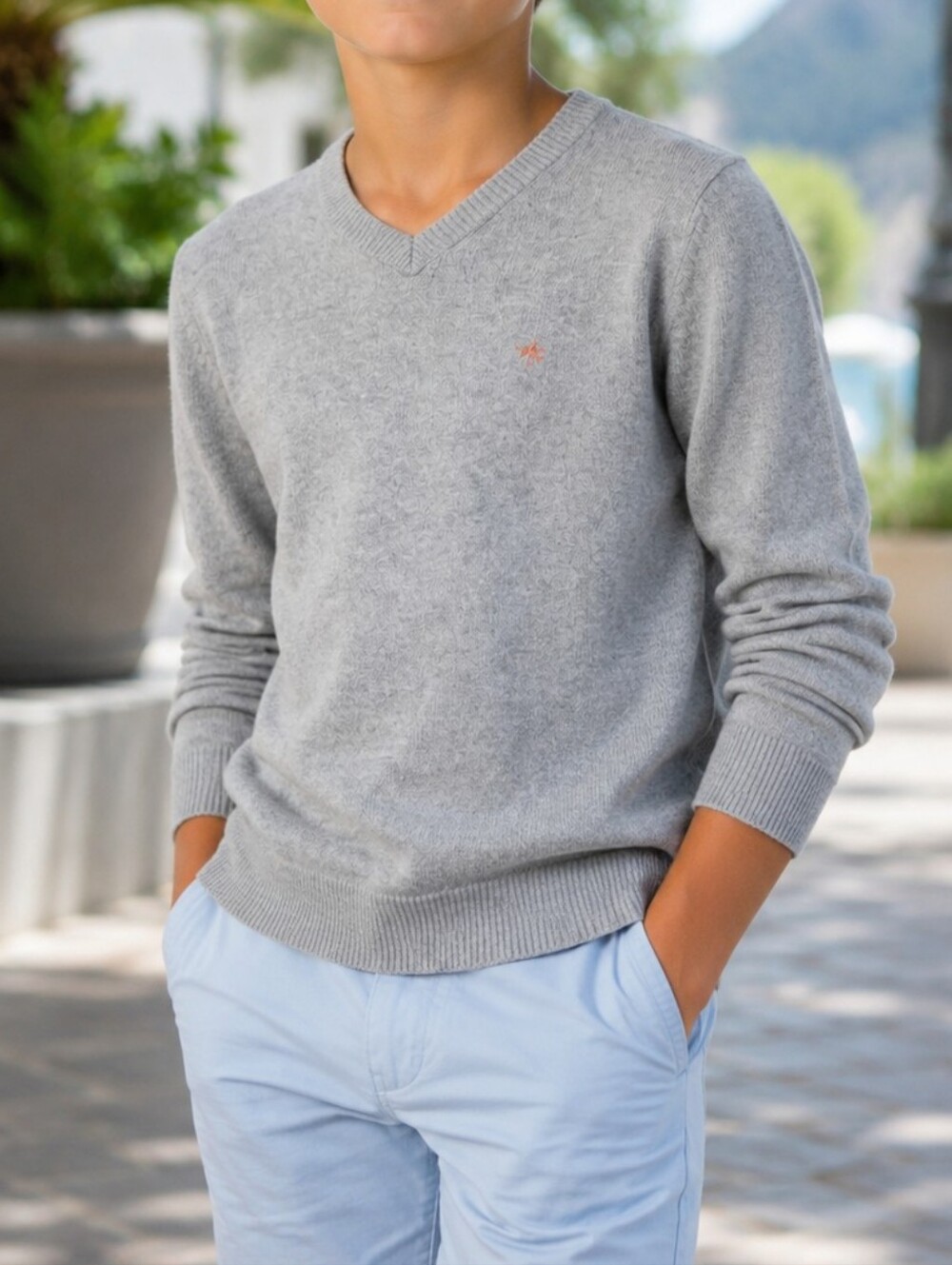 Paul Smith Junior 10A Light Gray V-Neck Wool Blend Sweater Soft Knit Long Sleeve